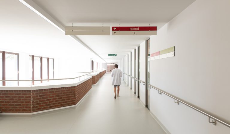 realisatie-ziekenhuis-oost-limburg-genk-10